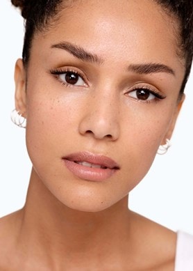 Como-remover-manchas-no-rosto